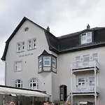 Villa Gudrun - Victory